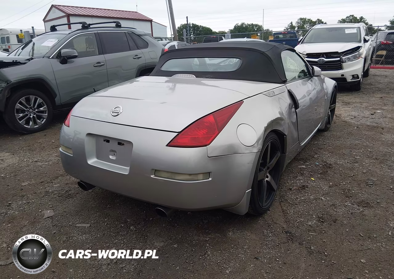 2004 Nissan 350Z Touring VIN:JN1AZ36A84T010598 - 4