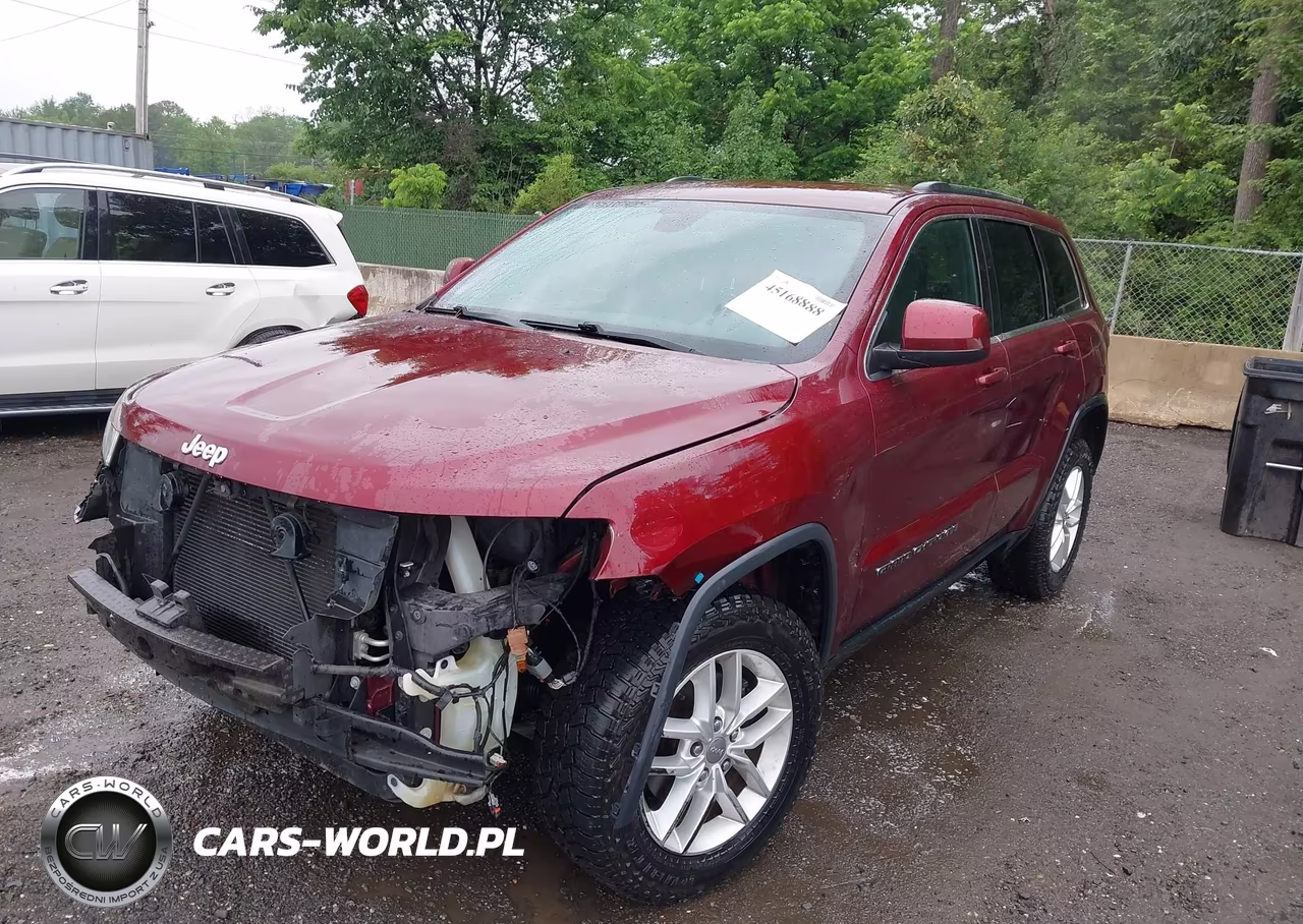 2017 Jeep Grand Cherokee Laredo 4X4 VIN:1C4RJFAG1HC682254 - 2