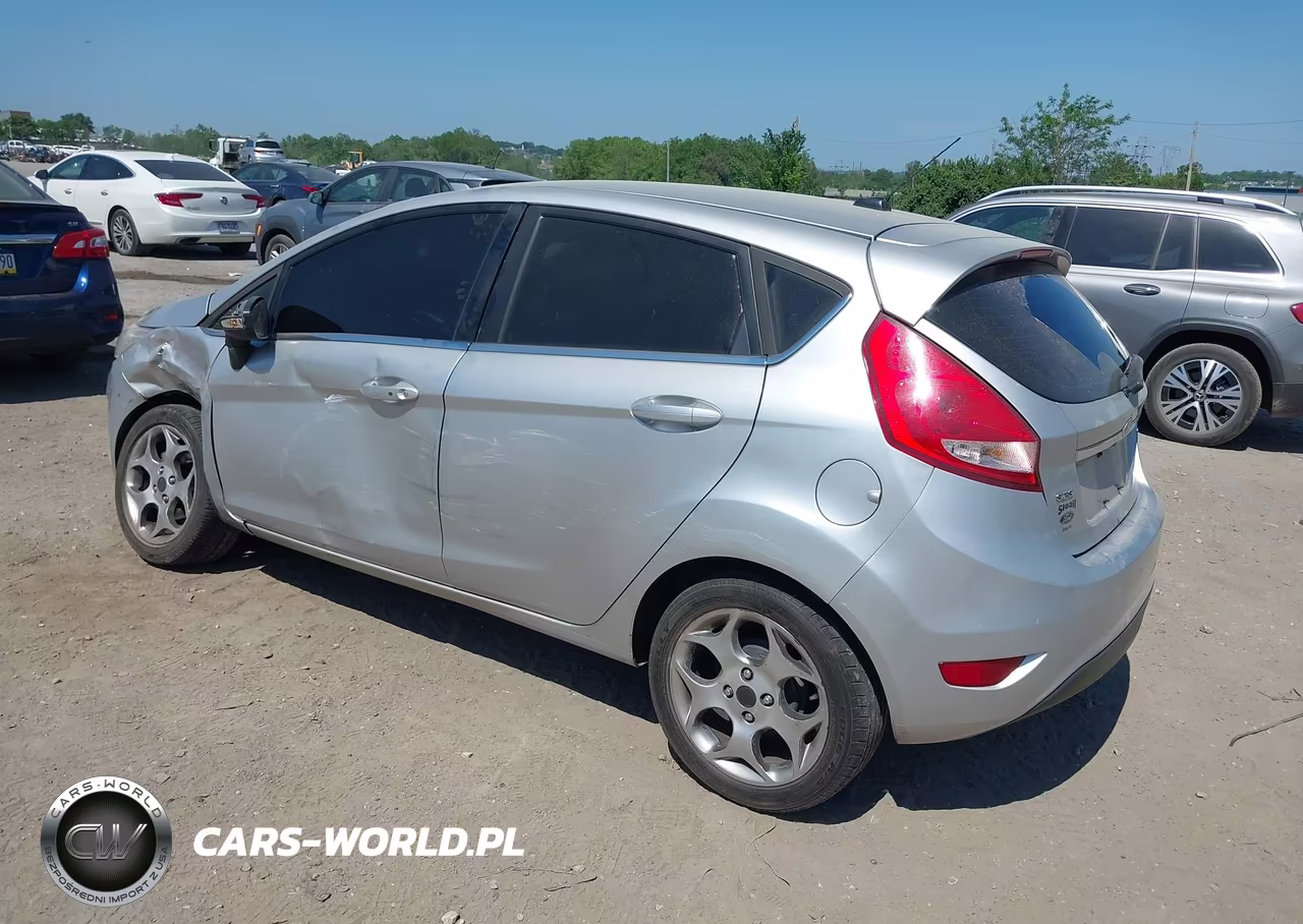 2011 Ford Fiesta Ses VIN:3FADP4FJ0BM147204 - 3