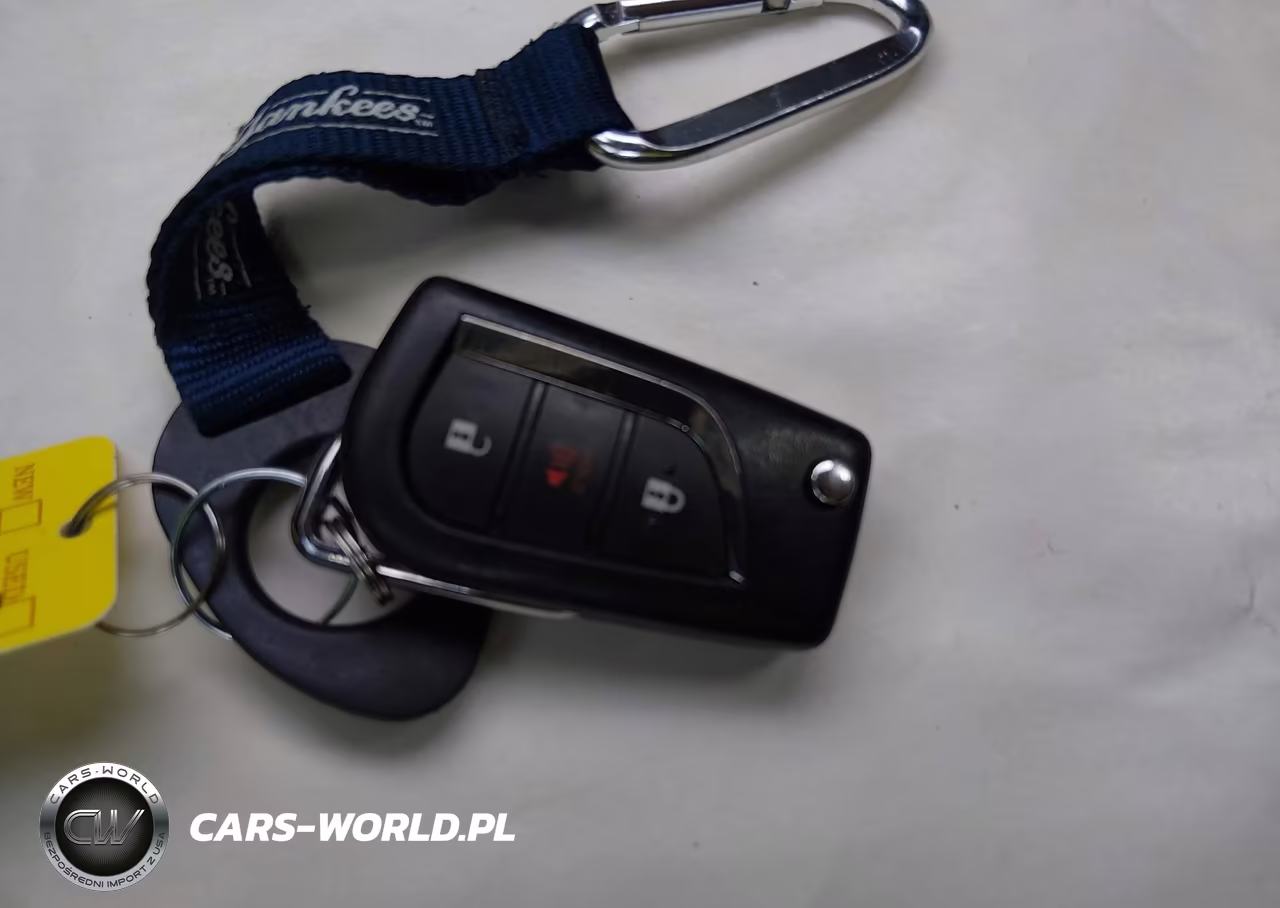 2019 Toyota C-Hr Le VIN:NMTKHMBX8KR088443 - 11