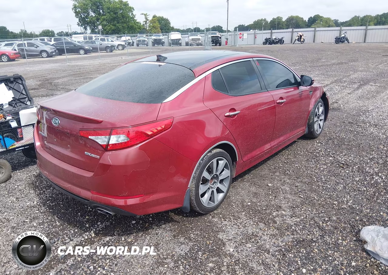 2012 Kia Optima Sx VIN:5XXGR4A60CG010352 - 4
