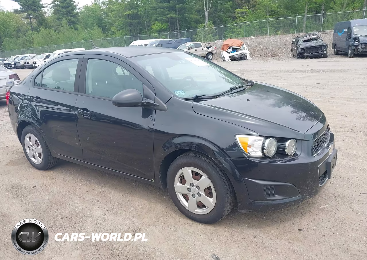 2013 Chevrolet Sonic Ls Auto