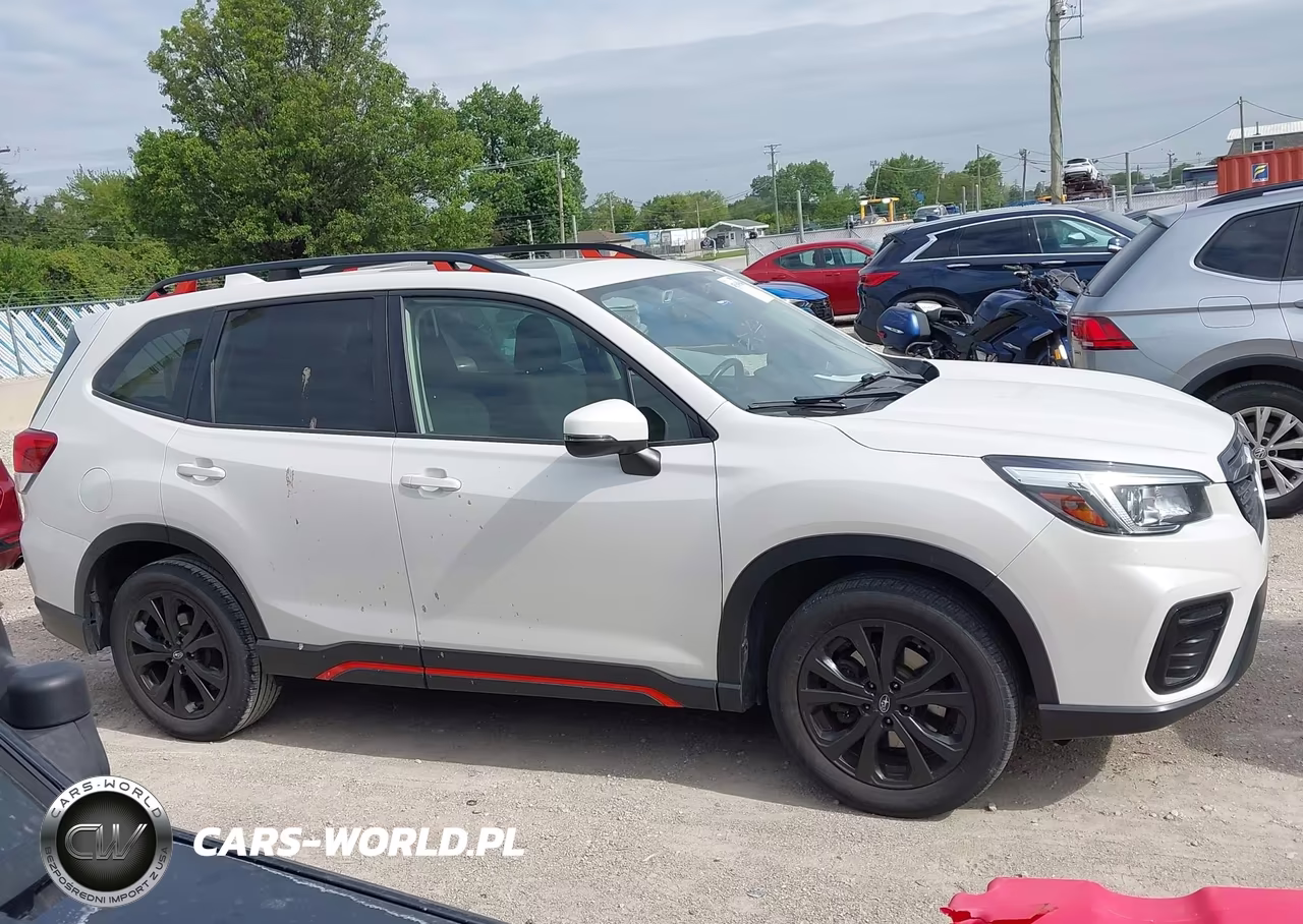 2019 Subaru Forester Sport VIN:JF2SKAKC5KH486925 - 13