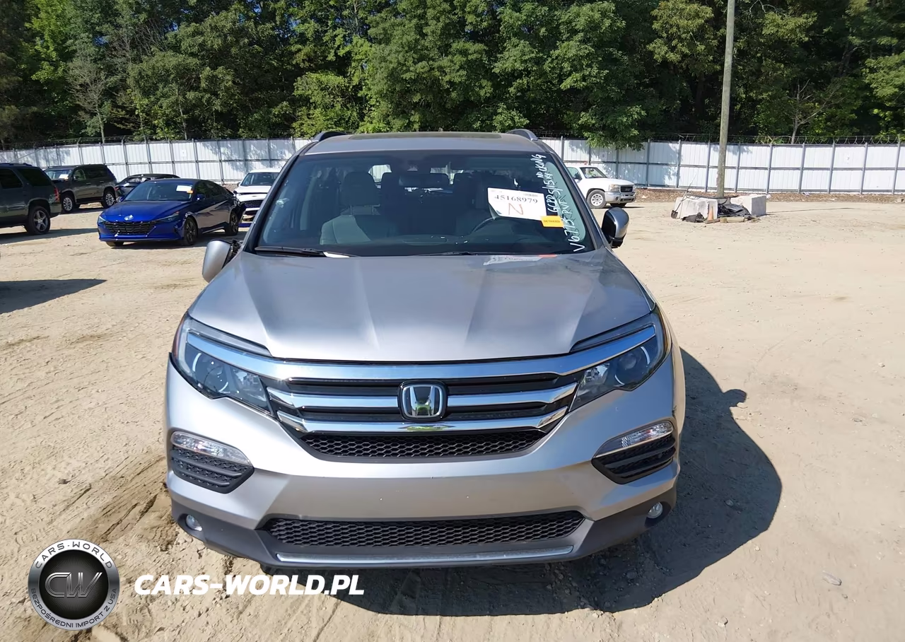 2018 Honda Pilot Touring VIN:5FNYF6H90JB056773 - 12