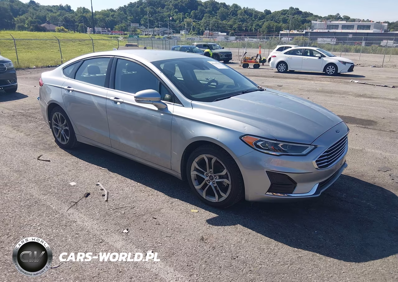 2020 Ford Fusion Sel – zdjęcie 1 z 19