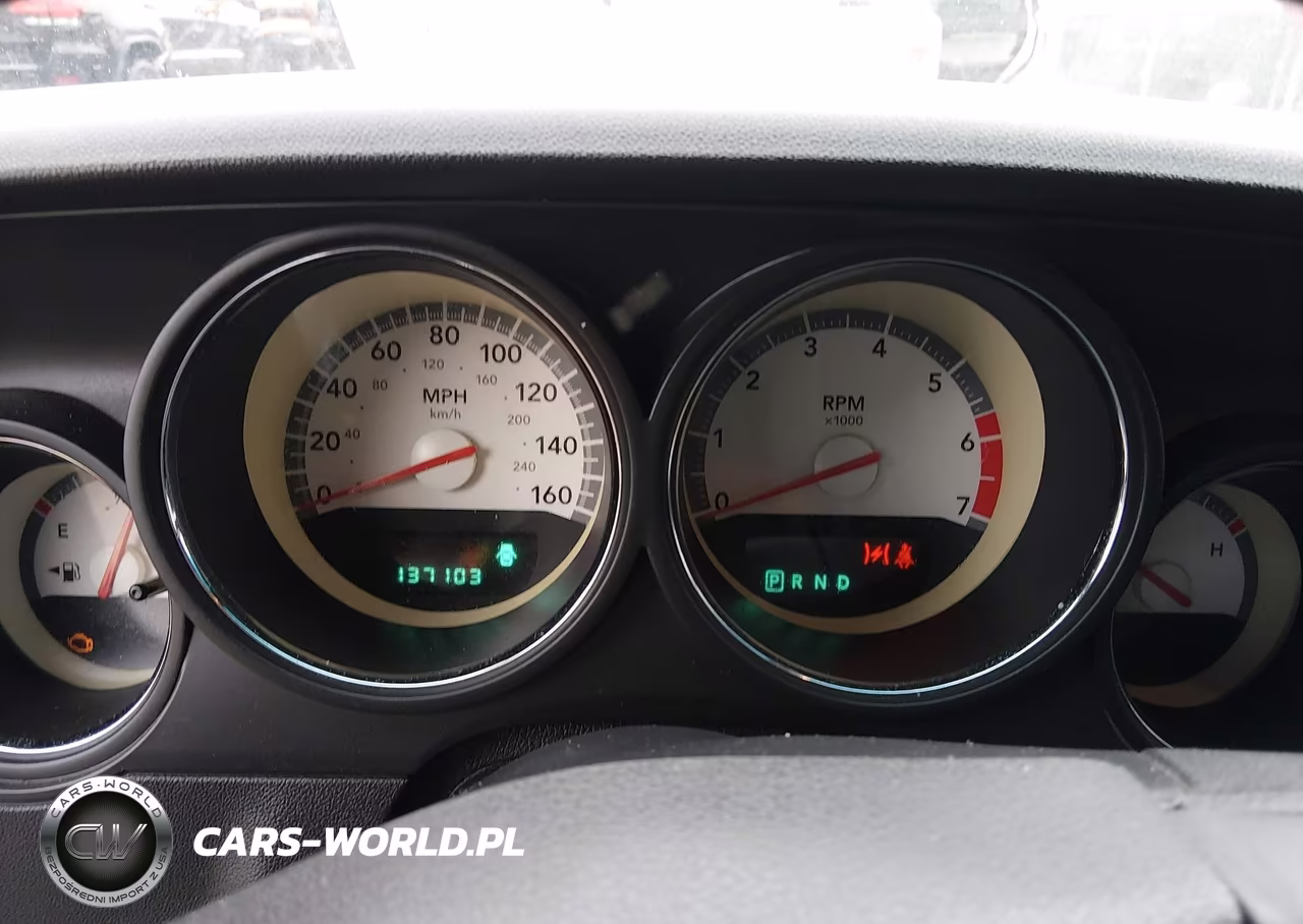 2010 Dodge Challenger R-T VIN:2B3CJ5DT9AH200904 - 7