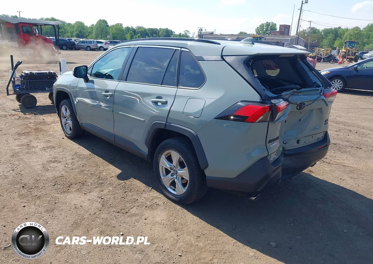 2020 Toyota Rav4 Xle VIN:2T3P1RFV9LW105106 - 3