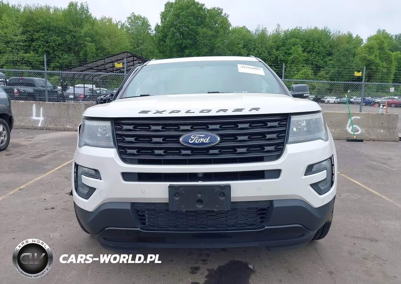 2016 Ford Explorer Sport VIN:1FM5K8GT0GGB38889 - 12