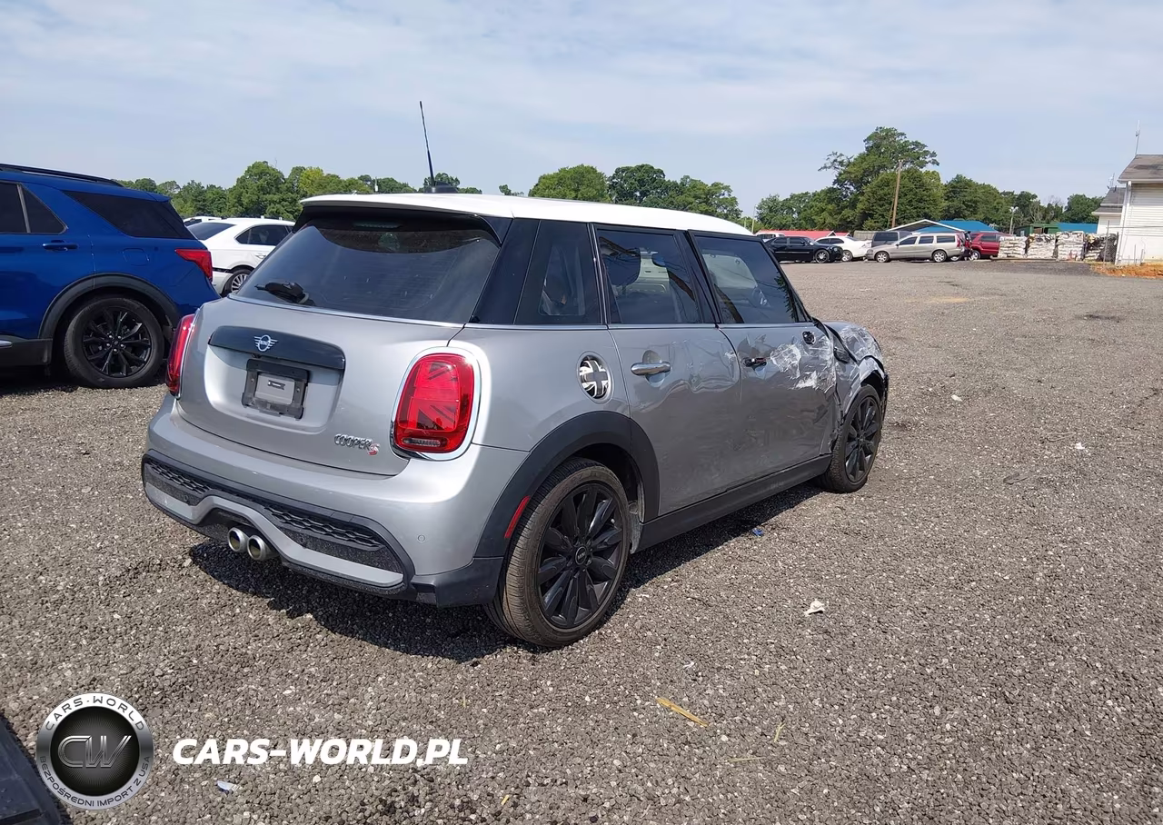 2024 Mini Hardtop Cooper S VIN:WMW53DK02R2V54074 - 4