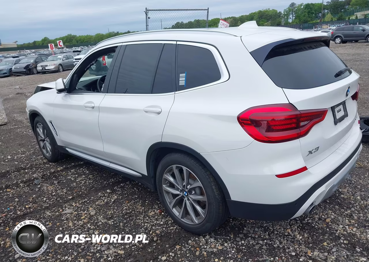 2018 BMW X3 xDrive30I VIN:5UXTR9C54JLD90164 - 3