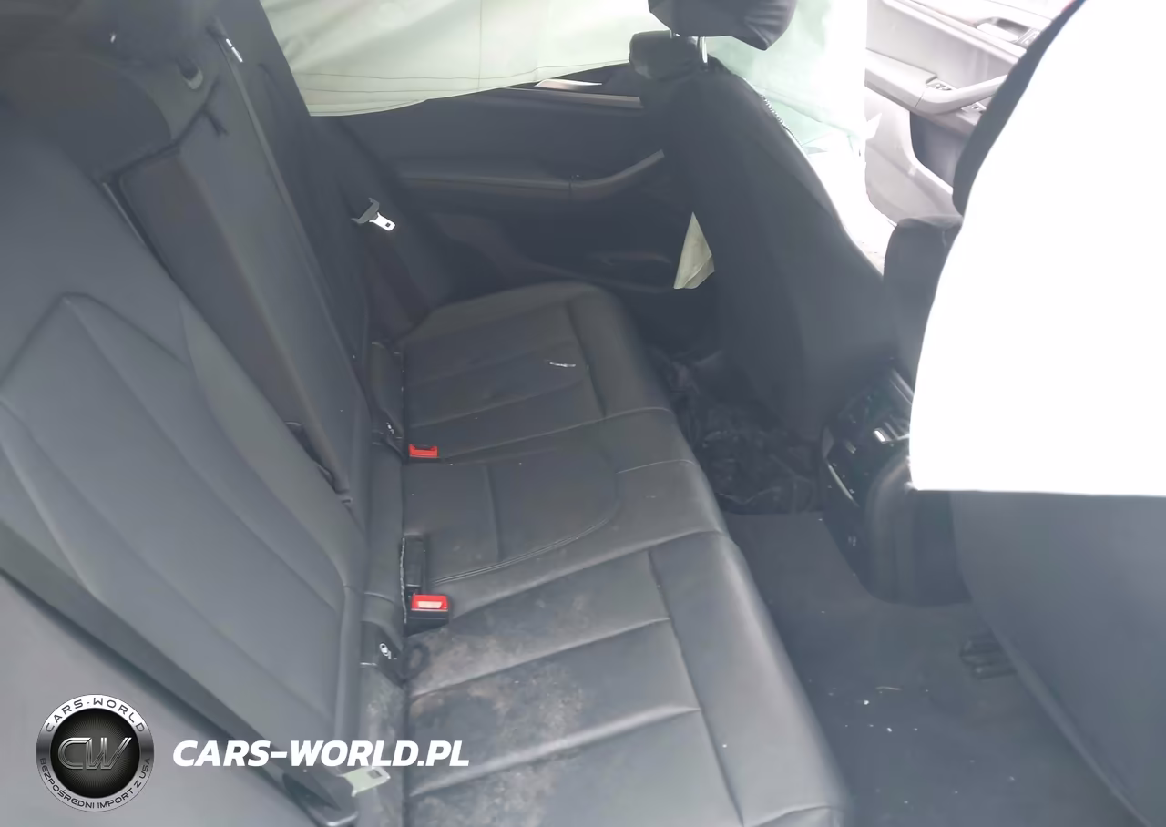 2018 BMW X3 xDrive30I VIN:5UXTR9C54JLD90164 - 8