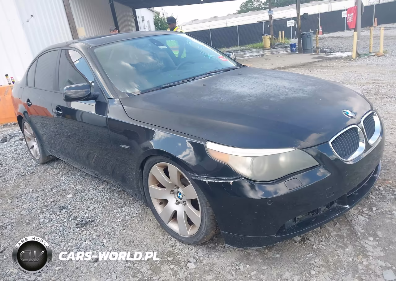 2004 BMW 530I