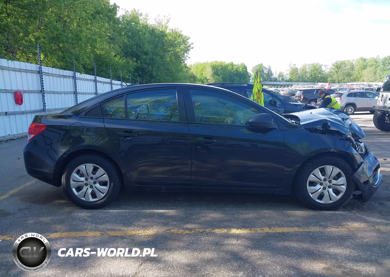 2016 Chevrolet Cruze Limited Ls Auto VIN:1G1PC5SH5G7152422 - 13