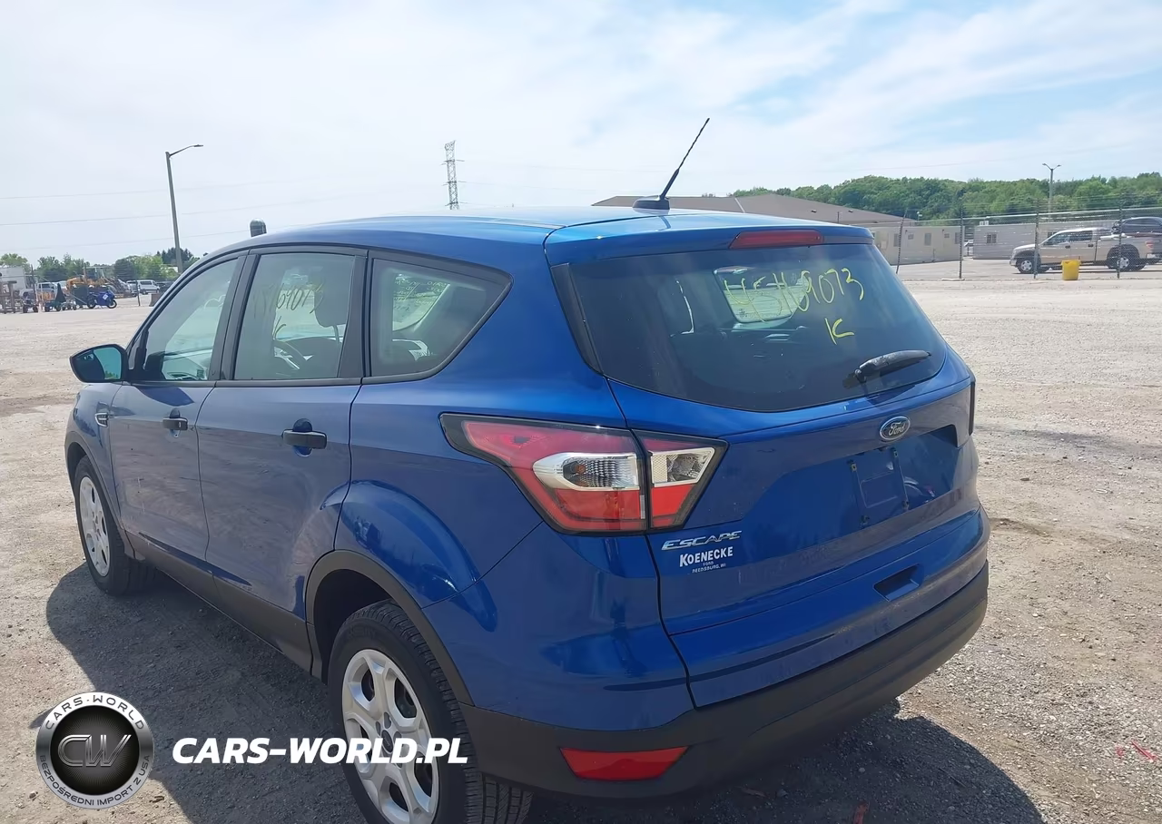 2017 Ford Escape S VIN:1FMCU0F73HUC08167 - 3