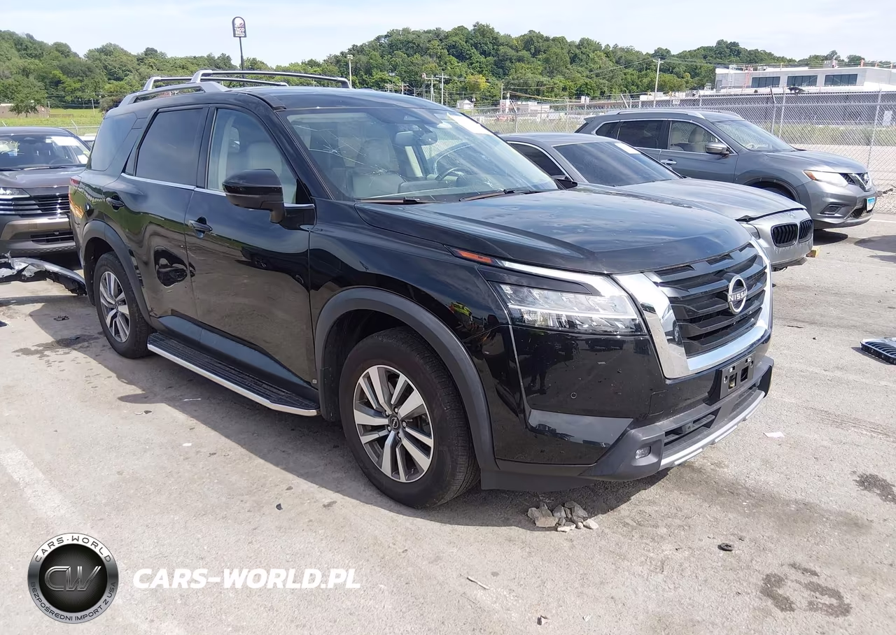 2022 Nissan Pathfinder Sl 4Wd