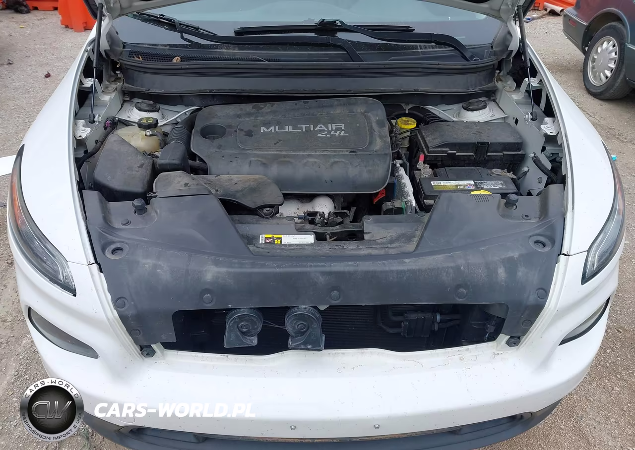 2014 Jeep Cherokee Sport VIN:1C4PJLAB0EW104554 - 10