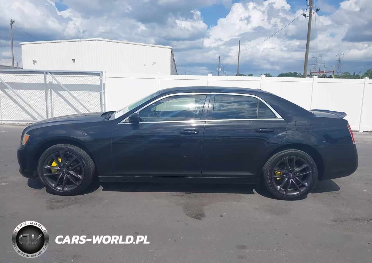 2014 Chrysler 300 VIN:2C3CCARG9EH341897 - 14