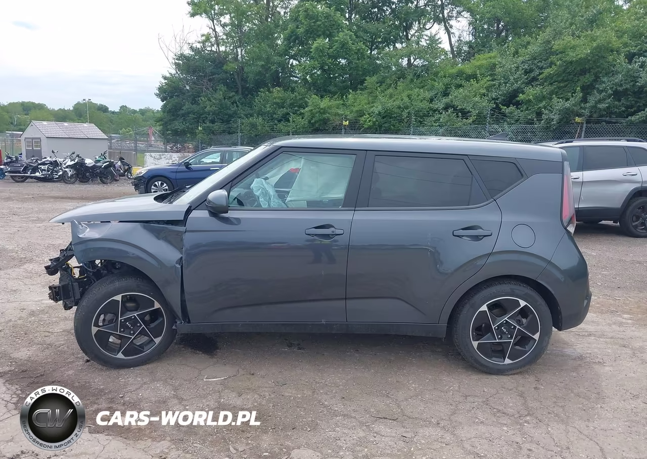 2023 Kia Soul Ex VIN:KNDJ33AU4P7883262 - 14