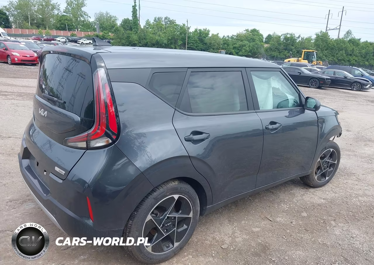 2023 Kia Soul Ex VIN:KNDJ33AU4P7883262 - 4