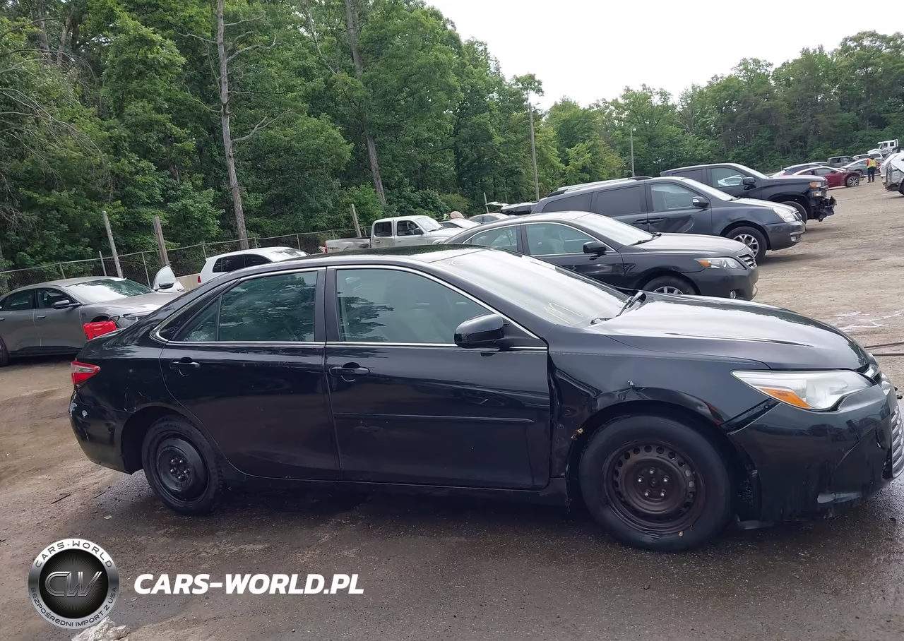 2015 Toyota Camry Le VIN:4T4BF1FK7FR497069 - 13