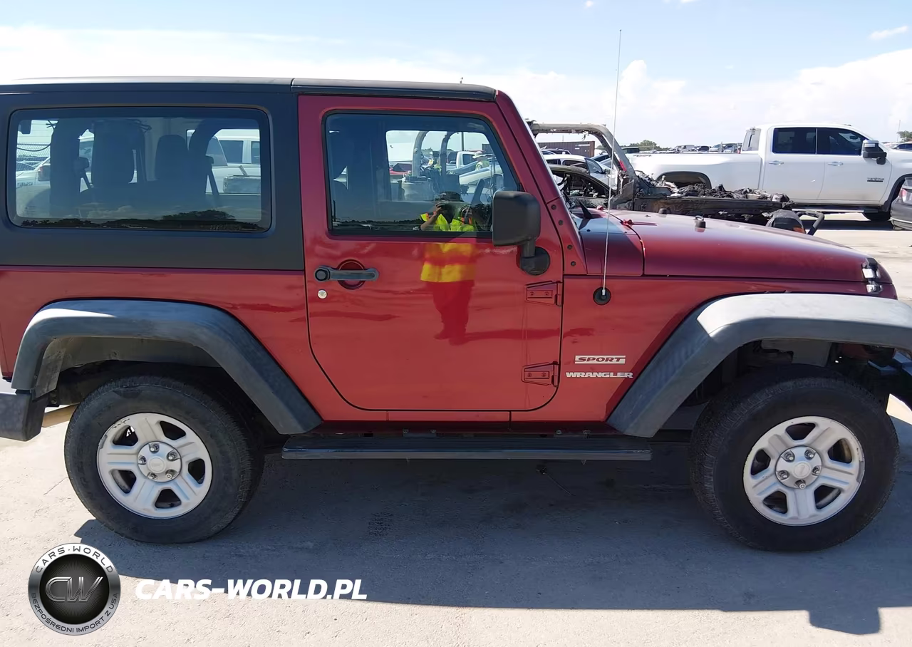 2012 Jeep Wrangler Sport VIN:1C4AJWAG1CL112695 - 13