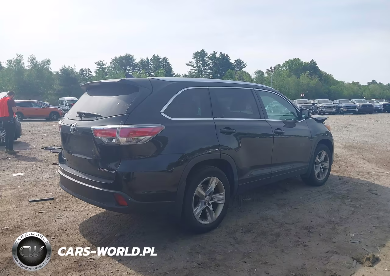2014 Toyota Highlander Limited Platinum V6 VIN:5TDDKRFH1ES034563 - 4
