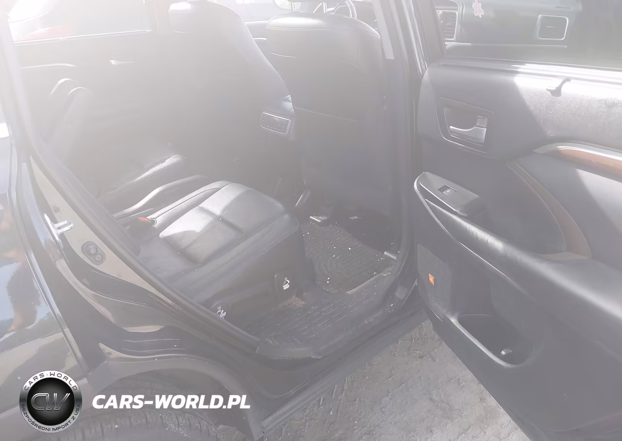 2014 Toyota Highlander Limited Platinum V6 VIN:5TDDKRFH1ES034563 - 8