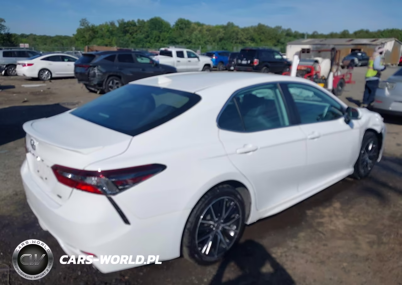 2024 Toyota Camry Se VIN:4T1T11AK7RU899652 - 4