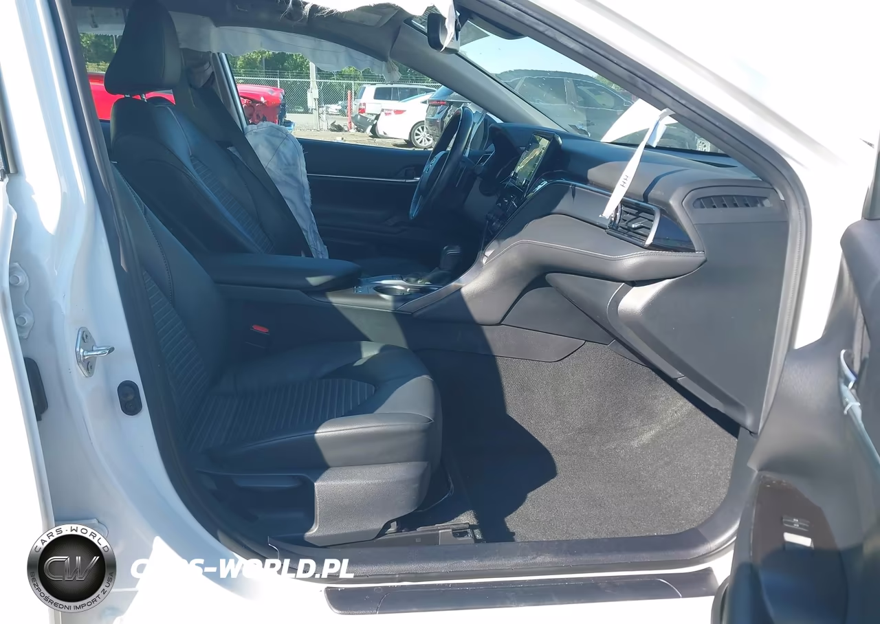 2024 Toyota Camry Se VIN:4T1T11AK7RU899652 - 5