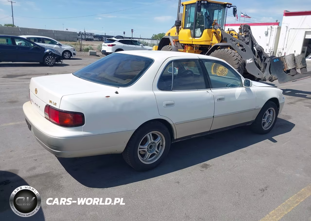 1996 Toyota Camry Le-Xle-Se VIN:JT2BF12K3T0137734 - 4