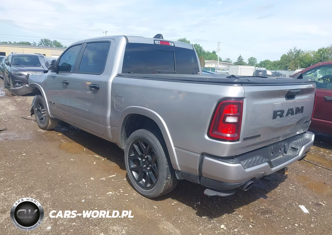 2025 Ram 1500 Big Horn 4X4 5'7 Box VIN:1C6SRFFP9SN501326 - 3
