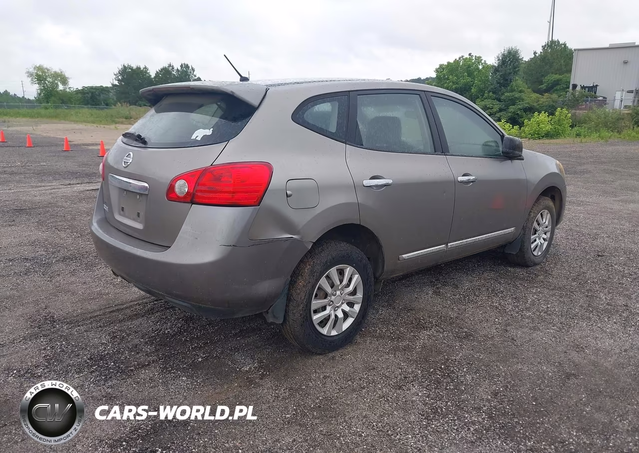 2013 Nissan Rogue S VIN:JN8AS5MT6DW032782 - 4