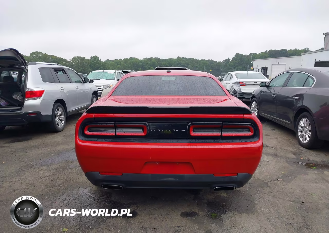 2015 Dodge Challenger Sxt VIN:2C3CDZAG2FH728168 - 16