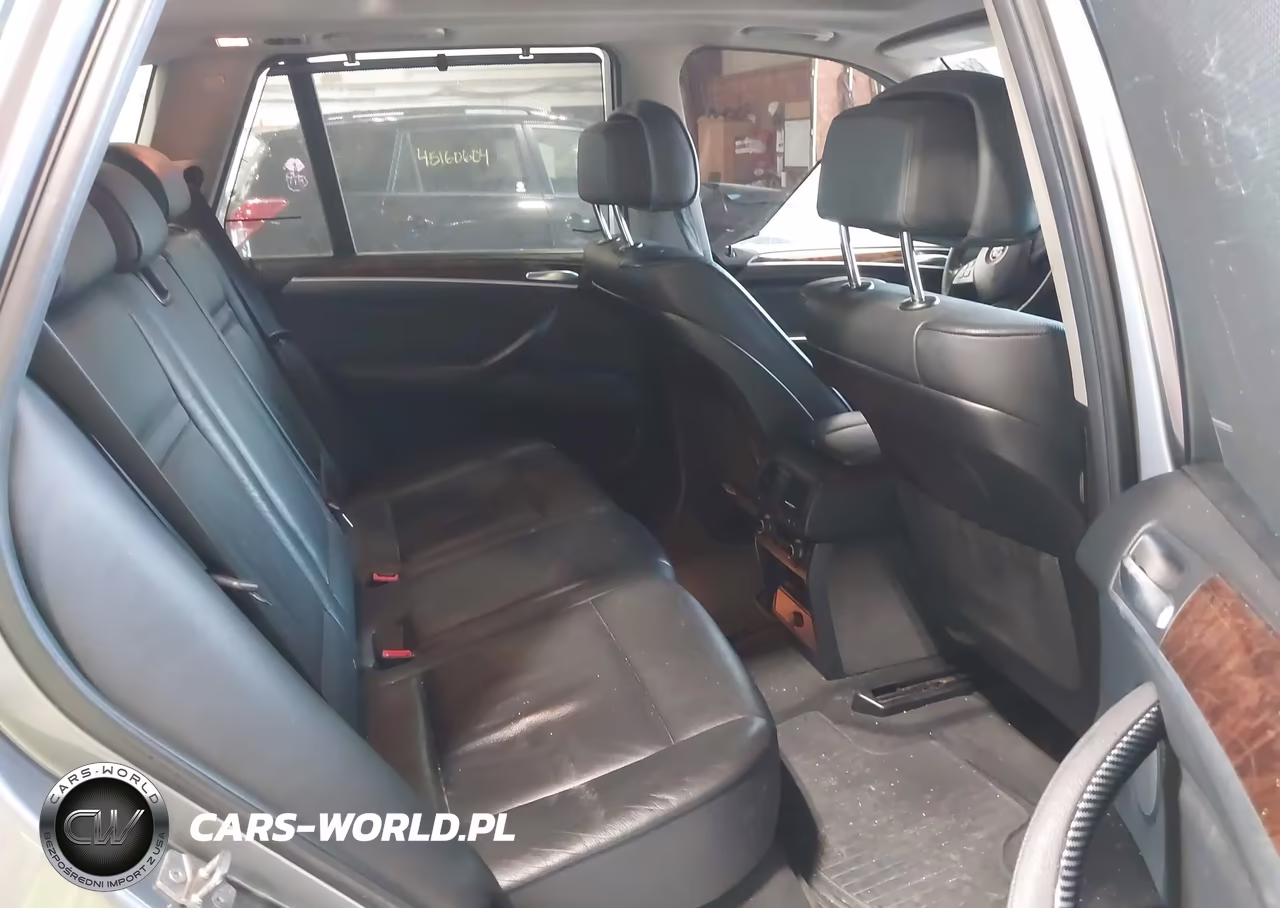2010 BMW X5 xDrive30I VIN:5UXFE4C55AL276540 - 8