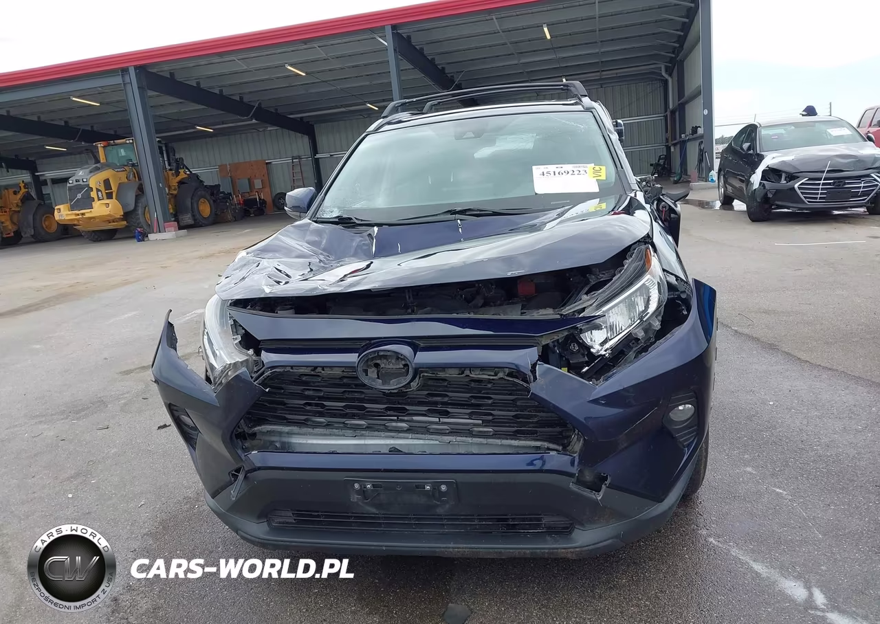 2019 Toyota Rav4 Xle VIN:JTMP1RFV5KJ017683 - 12