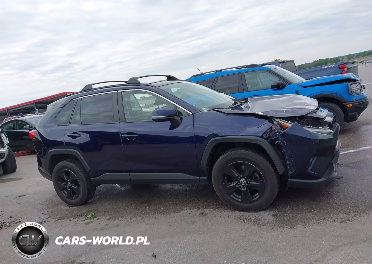 2019 Toyota Rav4 Xle VIN:JTMP1RFV5KJ017683 - 13