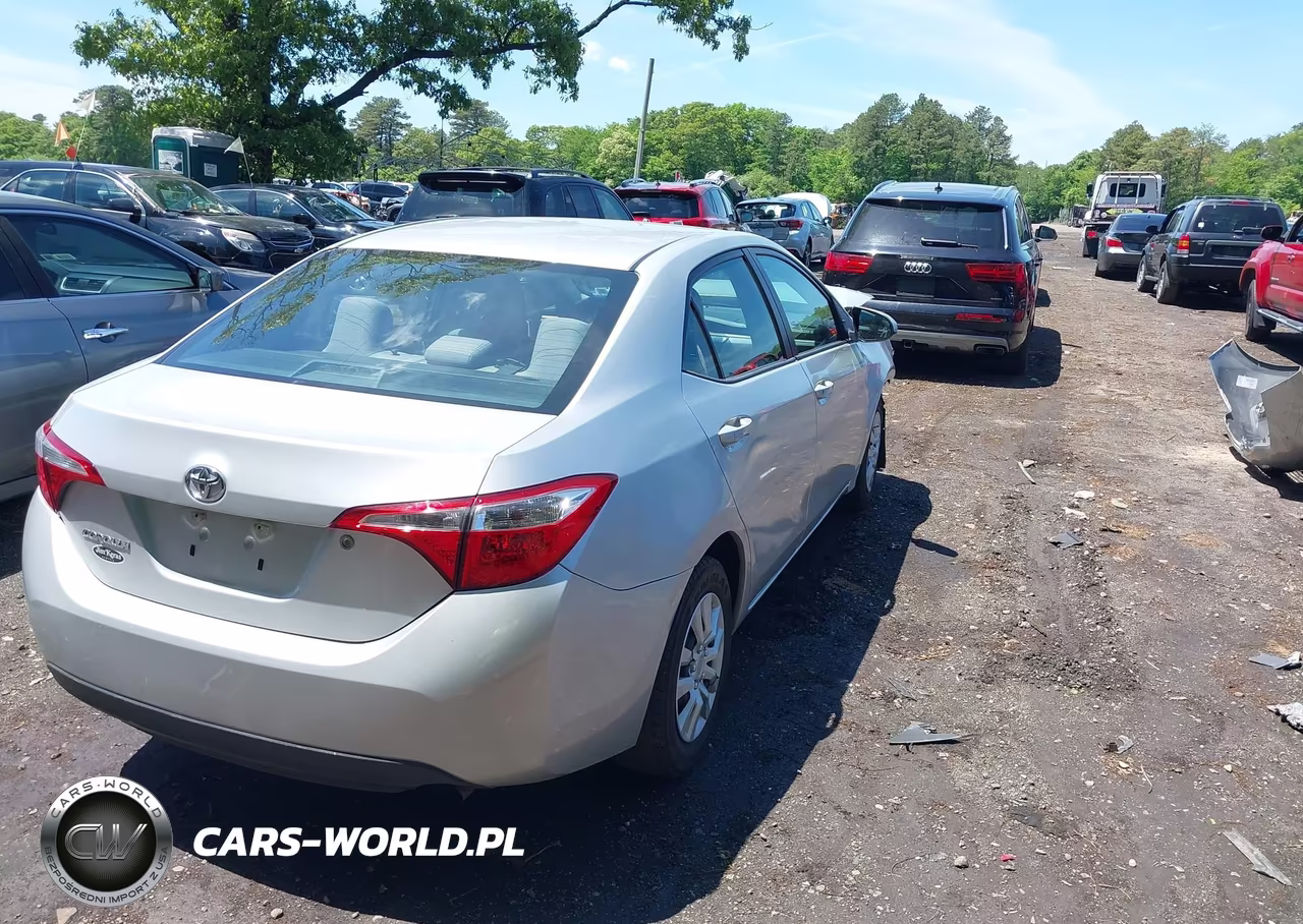 2014 Toyota Corolla L VIN:5YFBURHE0EP113364 - 4