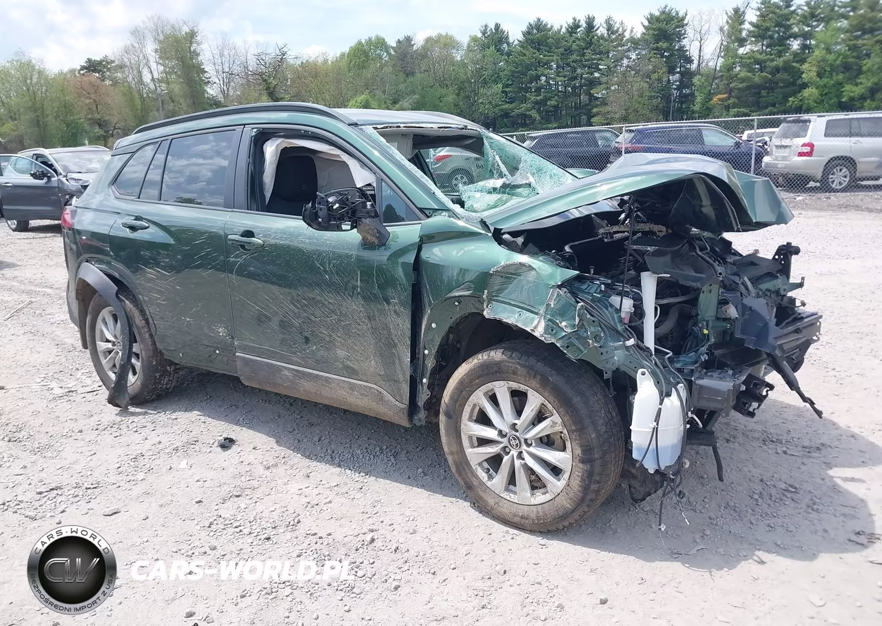 2024 Toyota Corolla Cross Le – zdjęcie 1 z 15