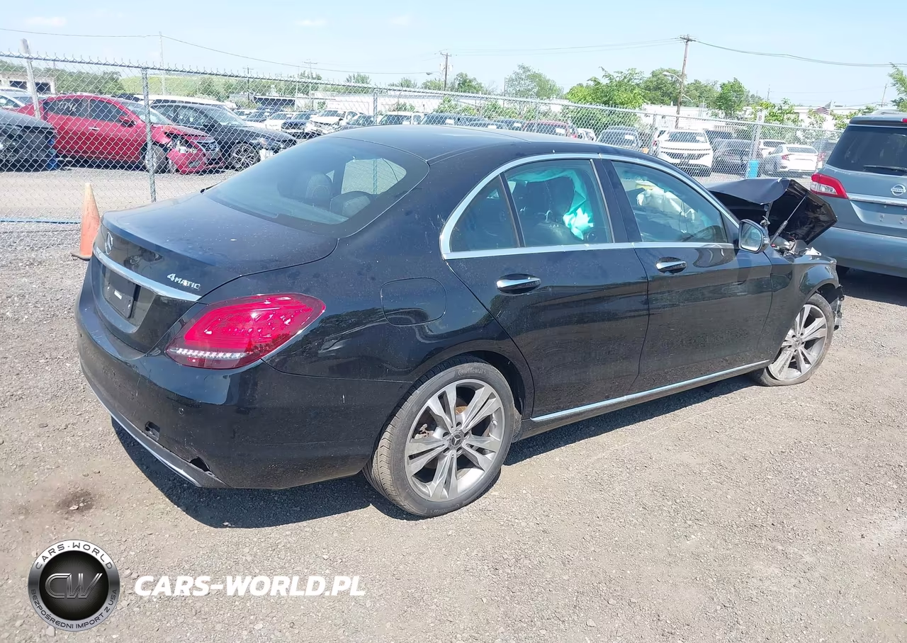 2019 Mercedes-Benz C 300 4Matic VIN:55SWF8EB3KU309837 - 4