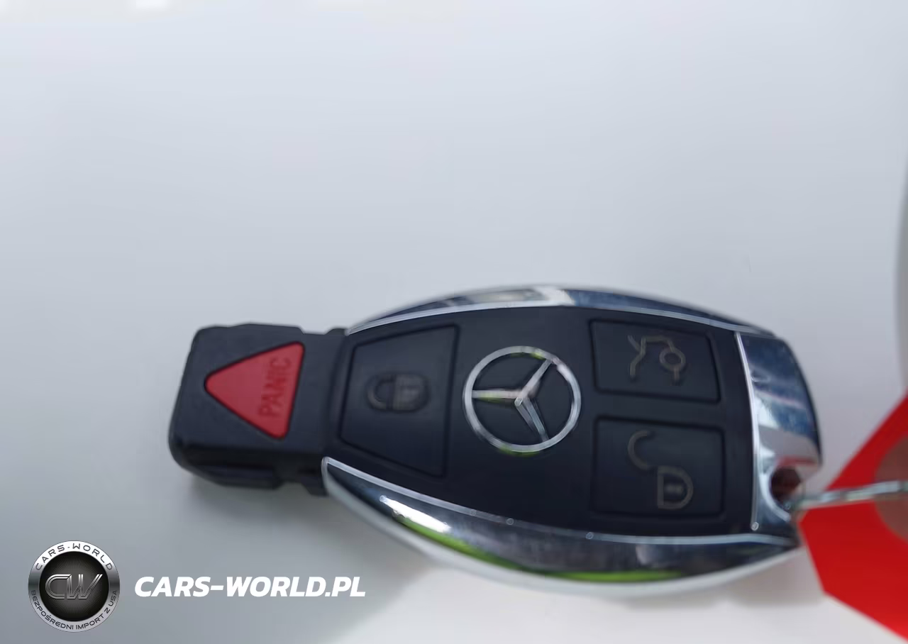 2014 Mercedes-Benz E 550 4Matic VIN:WDDHF9BB2EA911569 - 11