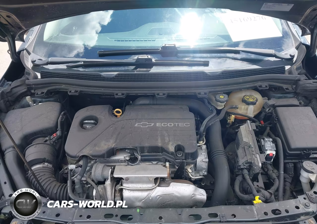 2018 Chevrolet Cruze Lt Auto VIN:3G1BE6SM9JS557618 - 10