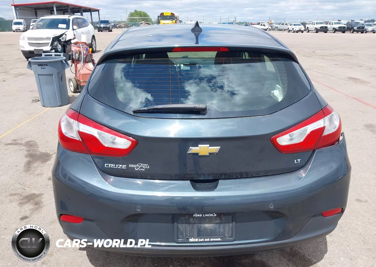 2018 Chevrolet Cruze Lt Auto VIN:3G1BE6SM9JS557618 - 16