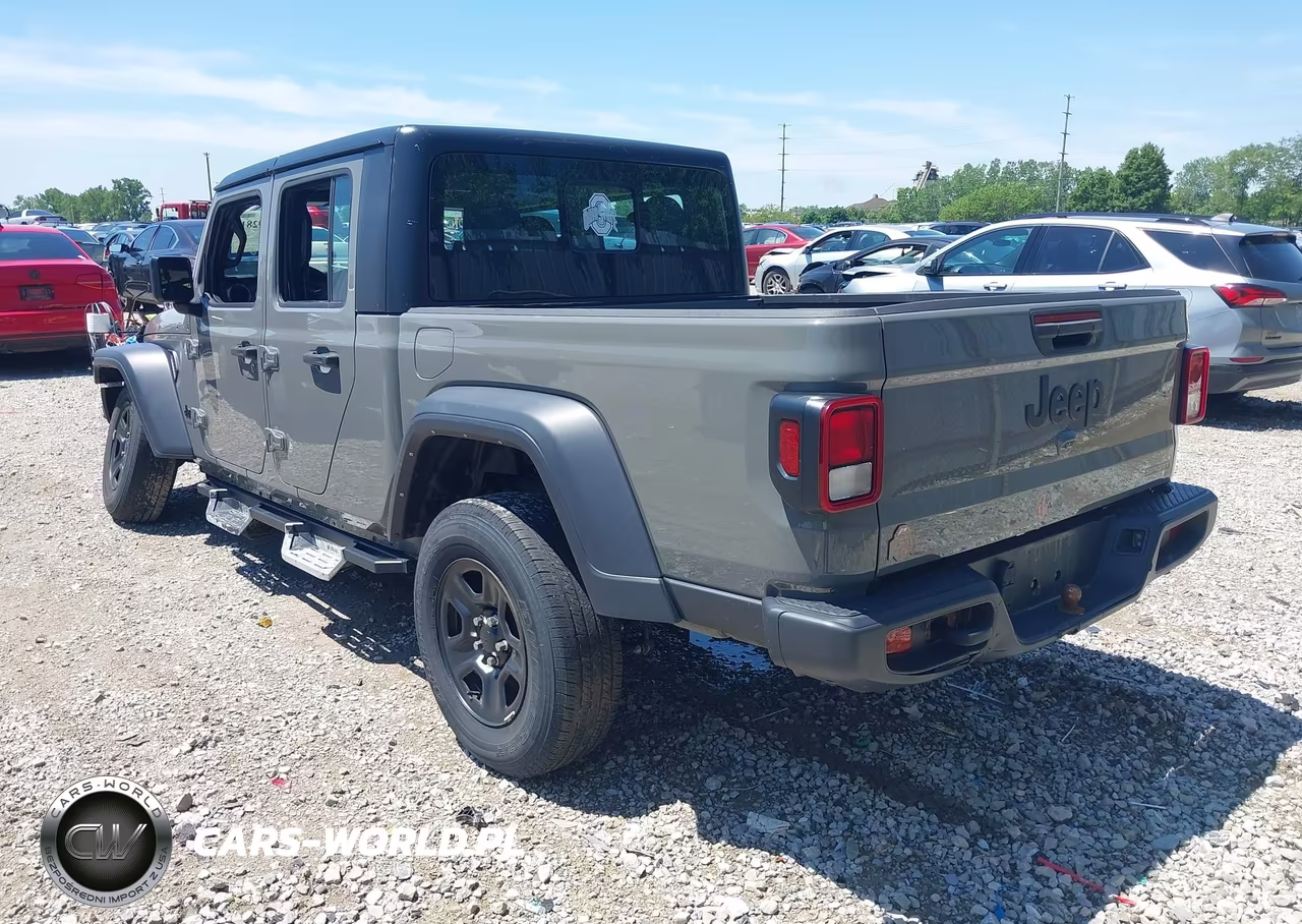 2021 Jeep Gladiator Sport 4X4 VIN:1C6HJTAG6ML575860 - 3