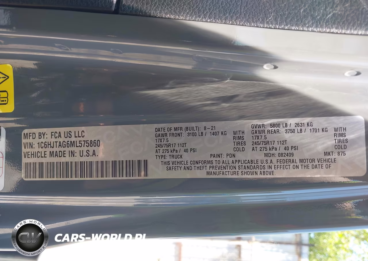 2021 Jeep Gladiator Sport 4X4 VIN:1C6HJTAG6ML575860 - 9