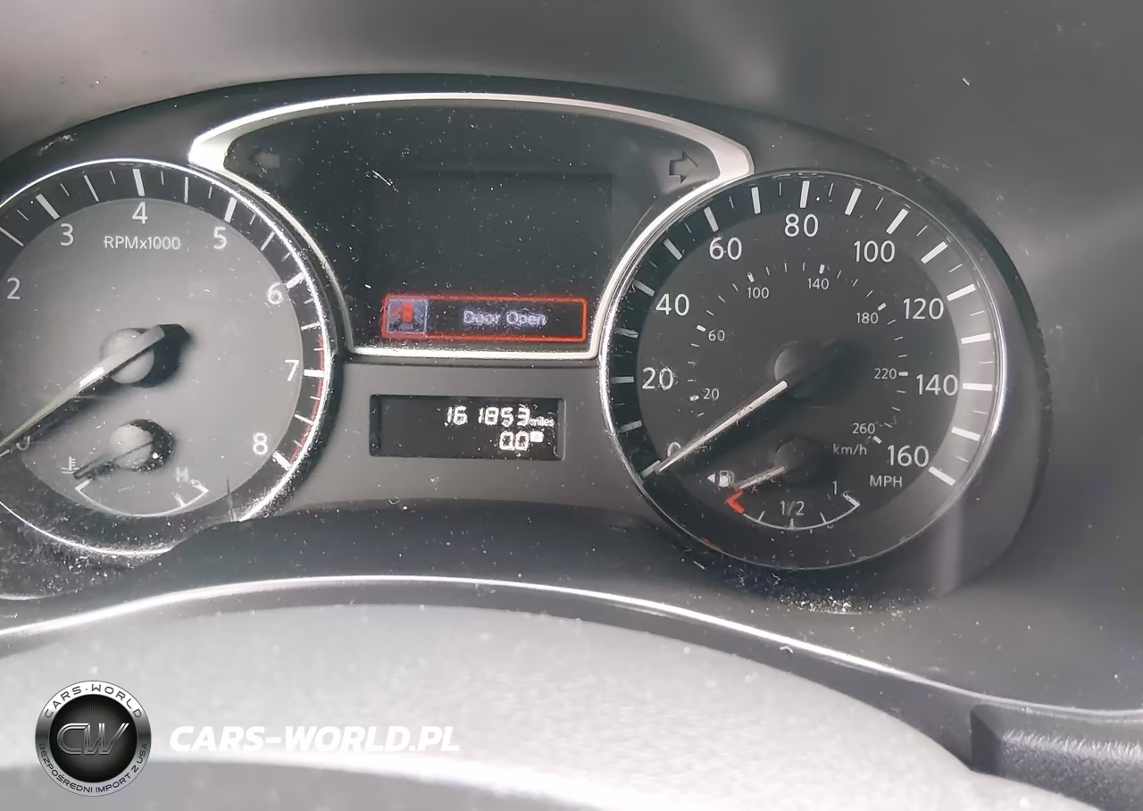 2014 Nissan Pathfinder S VIN:5N1AR2MN6EC700912 - 7