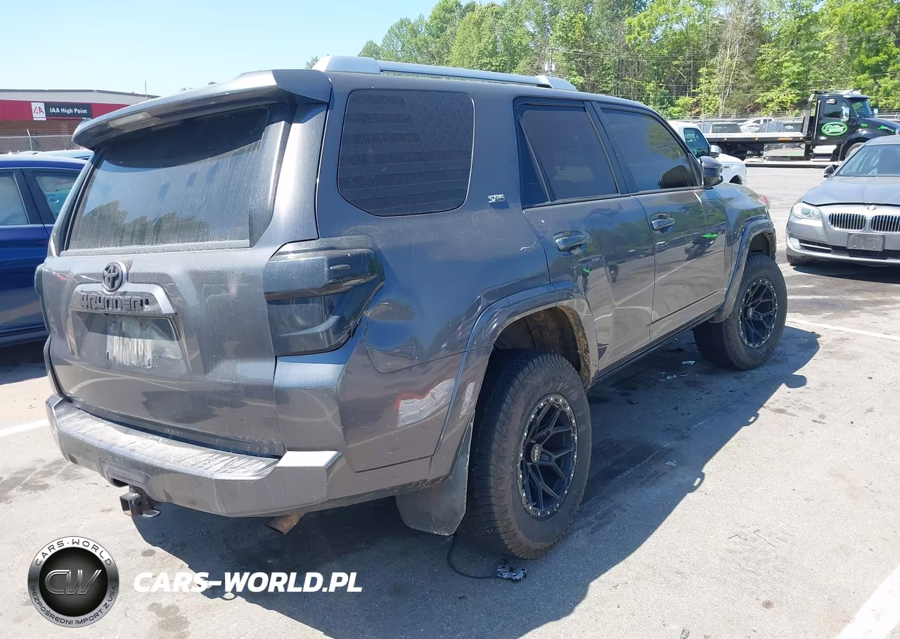 2015 Toyota 4Runner Sr5 VIN:JTEBU5JR4F5218537 - 4