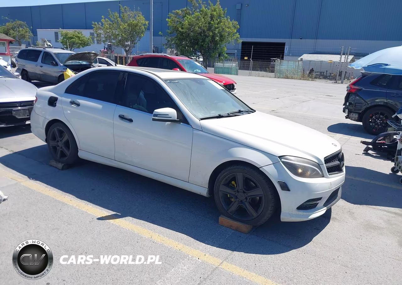 2010 Mercedes-Benz C 300 Sport – zdjęcie 1 z 16