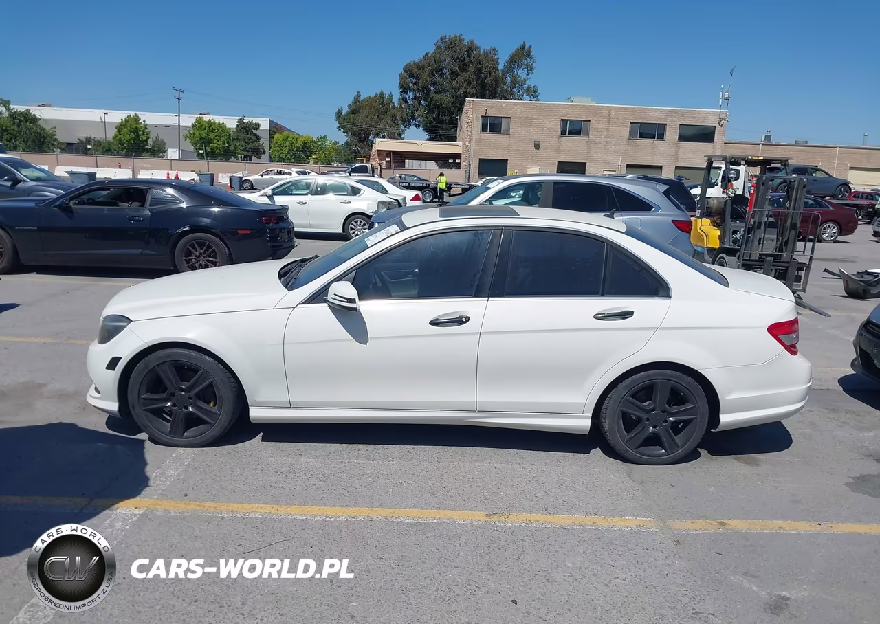 2010 Mercedes-Benz C 300 Sport VIN:WDDGF5EB7AF409041 - 14