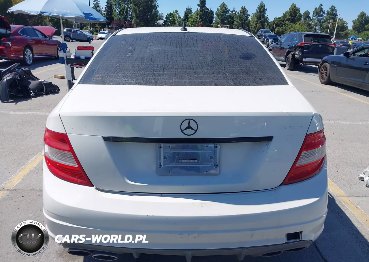 2010 Mercedes-Benz C 300 Sport VIN:WDDGF5EB7AF409041 - 16