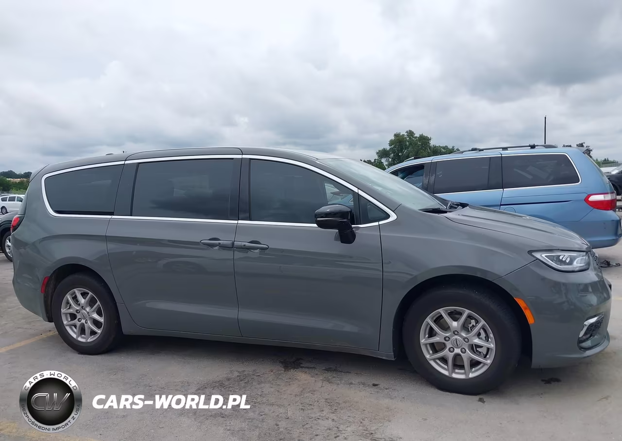 2025 Chrysler Pacifica Select VIN:2C4RC1BG3SR535850 - 14